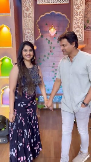 Veena Jagtap Instagram - 🌸Friends Don’t Finally Meet Somewhere ,,
They Are With Each Other All Along..
@kashyap.parulekar_official 💖
