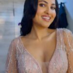 Vidya Vox Instagram - What a fabulous time we had shooting this beautiful tvc with the gorgeous ✨ @vidyavox for @diademstore.in . Thank you my friend 🫶🏻 @sarah_george_official @tinkerbell productions for producing this dreamy work of art . Can’t wait for you guys to catch it in all the premium theatres and across chennai. @shiny_ashwin @appunninair @abhinandhanramanujam @brinda_gopal @poorts_20 @ashirahbydiadem #Classy #luxury #wedding #weddingdress Chennai, India