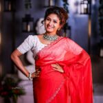 Vishnu Priya Instagram - Overjoyed 😍🥰 . Saree: @leela_rithuscollections ♥️ . Jwellery: @emmadi_silver_jewellery ♥️ . 📷: @kavira_photography 🤗 . . . #happiness #joy #moments #engagement #brothersisterlove #instapic #instagood #instadaily #imstalove #instafashion #thankyou #loveyouall
