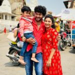 Vishnu Priya Instagram - A cute throwback to #2023 🫶🏻 . . #family #love #affection #picture #photooftheday #photographer #photography #instagram #instadaily #instagood #sidshnu #subscribe #like #share #comment
