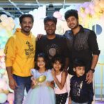 Vishnu Priya Instagram - My ❤️’s @vishnupriyaaofficial Atha @siddhardhvarma_official Mama @shivanag_shivan Mama @princessharini_official my cutie prenduu & my lil rockstar bro @ayaanshvarma_official #princessviya @nitya.saxena1186 @anchorravi_offl