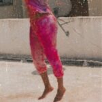 Vishnupriyaa bhimeneni Instagram - HOLI 😍😍😍🌈🌈🥁🥁🙏🙏 So grateful for the day 🦄✨ #VISHNUPRIYABHIMENENI #reelitfeelit #reels #holi #rangbarse #beingintouchwithelementsoflife #livelifelikeitsurlastday #Memoriesforlife