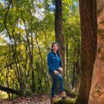 Vishnupriyaa bhimeneni Instagram - Holidays ❤️ Meghalaya day 2 Pc : @lifeofsrikar #vishnupriyabhimeneni #holidaying #lastdaysof2021 #nature #healing #love #magic