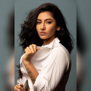 Vishnupriyaa bhimeneni Instagram - 🐼....

📸 : @shareefnandyala
M&H : @pranathibandi
Styling :@devaras92