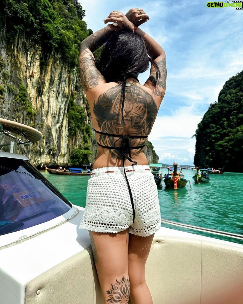 Vishwa Rathod Instagram - Caption suggestion..? Editing:- @salman_editz786 #ootd #pictureoftheday #potd #tattoo #tattoos #tattoogirl #ethnicwear #piercing #piercings #nature #thinkpositive #staystrong #stayhappy #loveyourself #nevish #wisharmy🖤 #instagood #trending #smile #happyme #viral #instafamily #picoftheday #instagram #creator #thailand #bikini #phiphiisland #hot #beach Phi Phi Islands