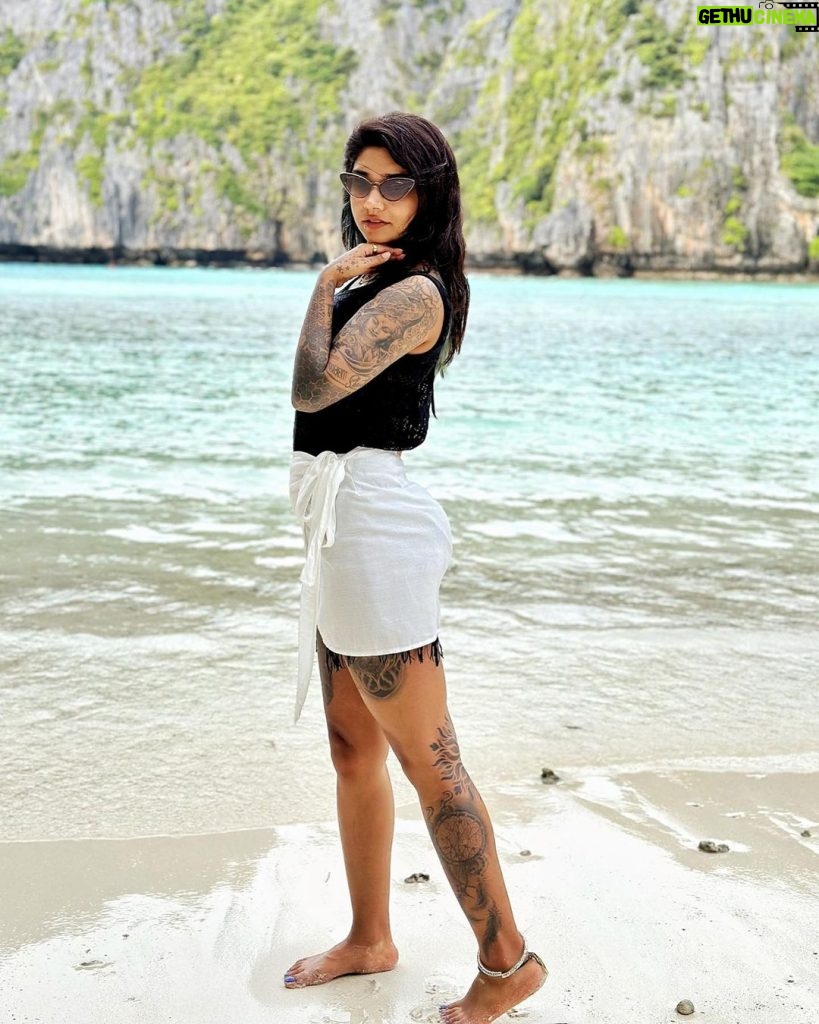 Vishwa Rathod Instagram - Ever been to Thailand..? #ootd #pictureoftheday #potd #tattoo #tattoos #tattoogirl #ethnicwear #piercing #piercings #nature #bepositive #thinkpositive #staystrong #stayhappy #loveyourself #nevish #wisharmy🖤 #instagood #trending #smile #viral #instafamily #picoftheday #instagram #creator #thailand #bikini #phiphiisland #sea #indiangirl Patong Beach, Phuket, Thailand
