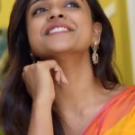 Vithika Sheru Instagram - Hey Besties, So You All Know Whenever I Come Across Anything Exciting, Amazing, Anything Useful I Share With You. So Here’s Something Really Exciting & Trust Me You Won’t Believe That They Are So Beautiful Yet Very Cost Friendly. Meesho Blew My Mind To Know Why You Got To Watch This.. Link In Bio