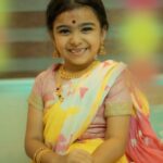 Vriddhi Vishal Instagram - Omana narayanan 😅 🎥 @bigil.benoy #reels #reelsinstagram #reelsvideo #reelitfeelit #reelsviral #reelsinstagram😍 #malayalamcomedy #malayalamreels #babyartist #childartist #kerala #kochi #comedy