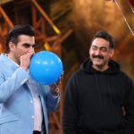Waluscha De Sousa Instagram - Watch team #Tanaav tonight at the Bigg Boss house with Salman Khan at 9.30 pm!! All episodes of #Tanaav streaming now, only on #SonyLIV #TanaavOnSonyLIV @sonylivindia @sonylivinternational @applausesocial @sameern @segaldeepak @sidkhaitan @manavvij @arbaazkhanofficial @sumitkaul10 @rkrkay @shashank.arora @zarinawahab123 @ektakaul11 @waluschaa @dan.husain @instasattu @sukhmanisadana @sahibabali @gaur_amit @arslangoni @rockey_raina #MKRaina @sheendass @arryamanseth #SudhirMishra @sachin.krishn @ishanshrivedi @adhirbhat @gagansethis @castingchhabra @garg.prasoon @carpe_f_diem @devnidhib @payal_verma_sachdev @suhrudgodbole @yesstudios @liorraz #AviIssacharoff #SharonLevi @001danishkhan @amansrivas @saugatam