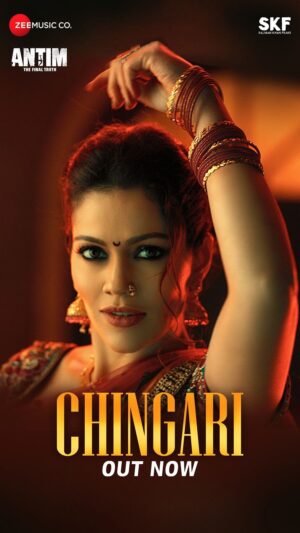 Waluscha De Sousa Instagram - #Chingari Song out now! Hope you like it guys!!! 

@beingsalmankhan @aaysharma @mahima_makwana @maheshmanjrekar @skfilmsofficial @ZeeStudiosOfficial @hiteshmodak @vaibhavjosheeofficial @sunidhichauhan5 @iamkrutimahesh @ZeeMusicCompany @ZeeCinema @Zee5