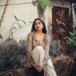 Yukti Thareja Instagram - walking around taking in this slow spring 📸 & creative director: @bharat_rawail Stylist: @stylistshikhar