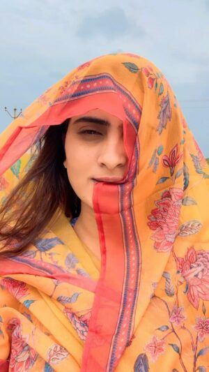 Zeel Joshi Instagram - shu Karu Hu Vaat Tamari Eva Re Gami Gaya….😍🤭
.
.
.
@zeel_joshii #zeeljoshi #explorepage #fypシ #foryou #trendingreels