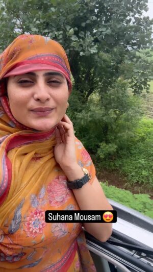 Zeel Joshi Instagram - Mousam Hai...Bada Katil 🥰🤩☘️🍀🌴🌲🌳
.
.
.
.
@zeel_joshii #zeeljoshi #mousam #travelphotography #traveling