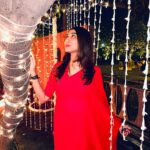 netri nisarg trivedi Instagram - ❤️🌹🍷 The wedding season ends for now! Hair/makeup/saree draping : Yours Truly Pc : @venu.trivedie