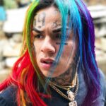 6ix9ine Instagram - Everyone who doesn't like me I'm doing better than in life. EU TOUR: 19TH OCT WARSAW POLAND 🇵🇱 20TH OCT PARIS FRANCE 🇫🇷 21ST OCT ST PETERSBURG RUSSIA 🇷🇺 New York, New York