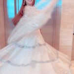 Aalisha Panwar Instagram - 🦢 ., . . . Styling- @ankitasinha.03 #reelitfeelit #reelkrofeelkro #slowmo #pehlanasha #ethnic #twirlinggirl #vibing #instagood #wednesdayvibes