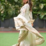 Aamna Sharif Instagram - 🤍 . . . . . In @gopivaiddesigns Jew @sanzanyjewels @mukeshpatilmakeup @chettiarqueensly 📷 @sanjaydubeyphotography