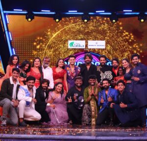 Aata Sandeep Instagram - Congratulations ra @pallaviprashanth_ & @amardeep_chowdary
My dress designer @contraditions
@starmaa @endemolshineind 
PC credits @riteshnikamphotography