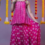 Aayushi Dholakia Instagram - 1 Outfit, 3 Ways to Wear it🌸✨ Tell me which style did you like the most!!😋 . . . . . Wearing: @bhavanas_studio HMU: @plumzstudio Shot and edited by: @artofpixels_studio #weddingguestoutfit #traditionaloutfit #designeroutfits #weddingoutfit #weddingguests #fashioncreator