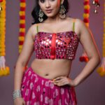 Aayushi Dholakia Instagram - SAVE THIS VIDEO FOR THE 💥Wedding Season💥 GUIDEEEE!!! I had so much fun planning for my #WeddingFit series and this is just the start!!! So guys be ready for what’s coming up😋 . . . All outfits from: @bhavanas_studio HMU: @plumzstudio Shot and edit by: @artofpixels_studio #reels #weddingguestoutfit #indianoutfits #designeroutfits #traditionalweddings