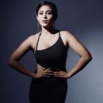 Aayushi Dholakia Instagram - camera crumbles📸🍷✨ . . . . . Captured by: @luck_eiii @studio.strobes #photomodels #modellook #fashionmodeling #modelinglife #photomodeling