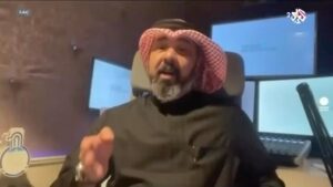 Abdel Aziz El Sayegh Instagram - شلون قلت عشره دينار 😳
شلوووون!؟