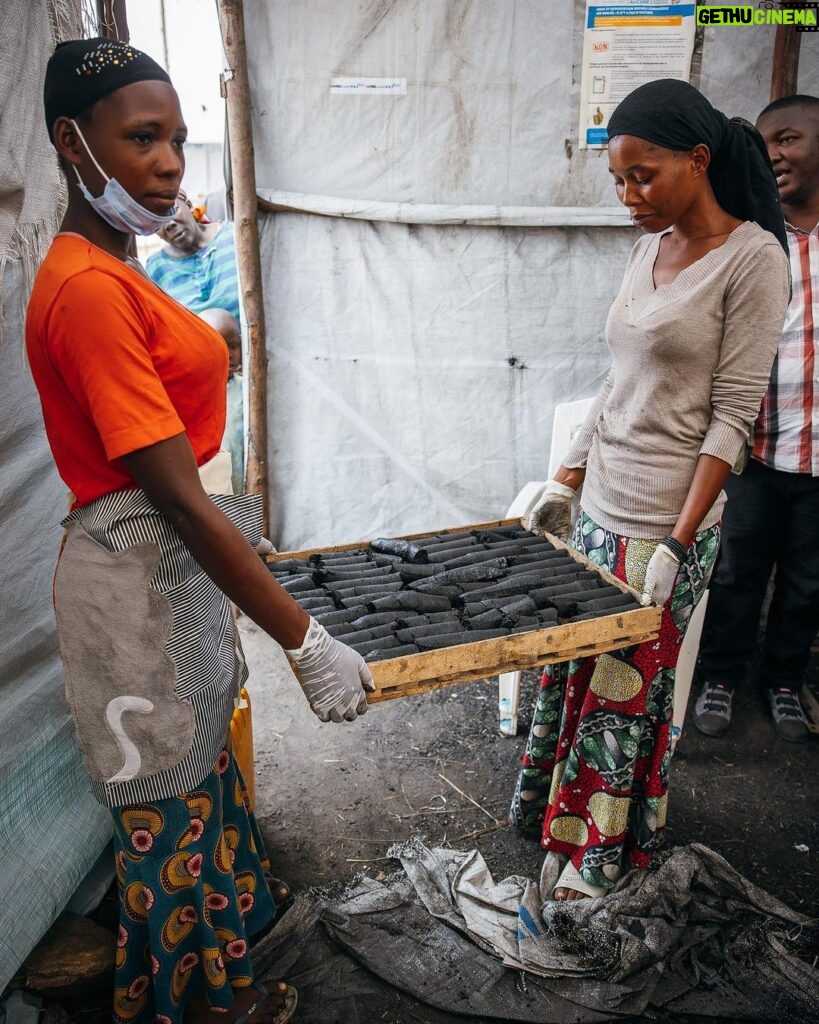 Adam Liaw Instagram - This is the UNICEF-supported #GreenGirls initiative where young women from #Sobel produce ecological charcoal from collected waste. We often think of the effects of climate change first impacting low-lying island nations, but #Sobel is a camp for more than 6000 Burundians who have been displaced because of extreme flooding caused by climate change. Climate change is already having a big impact on Burundi, from increasing frequency of extreme weather events like flooding, to decreased agricultural yields caused by prolonged rainy seasons. The Green Girls program an ingenious multi-dimensional solution to may of the problems facing these climate refugees. Firewood collection is a task usually performed by young women, who may have to walk for hours to find appropriate firewood. This exposes them to a high risk of sexual assault, and firewood collection contributes to deforestation. By producing ecological charcoal the girls don’t have to search for firewood, protecting them from potential assaults, and it also reduces deforestation and provides them with an additional source of income from the sale of surplus charcoal. An ingenious solution to a multi-dimensional problem. It was fabulous to see this initiative first-hand, chat with the girls and play with many of the kids from Sobel.