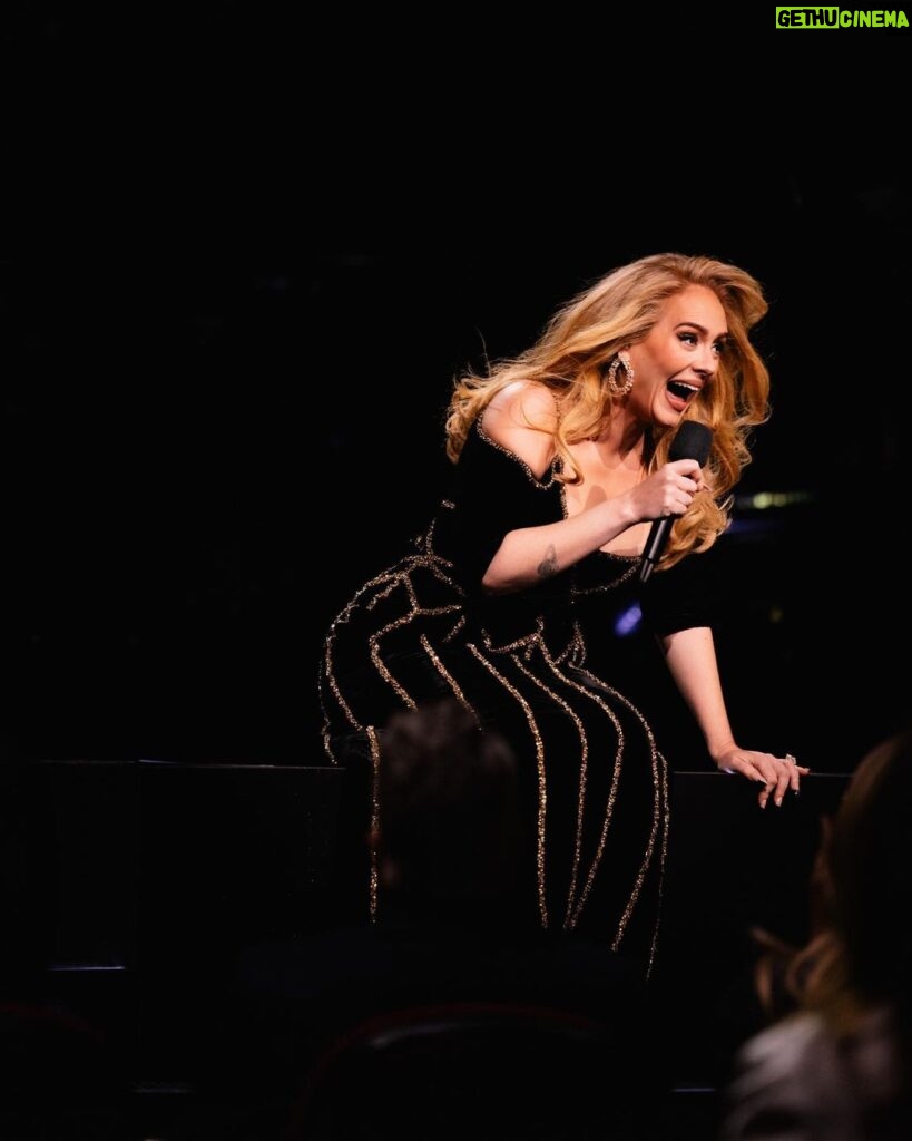 Adele Instagram - Weekend 31