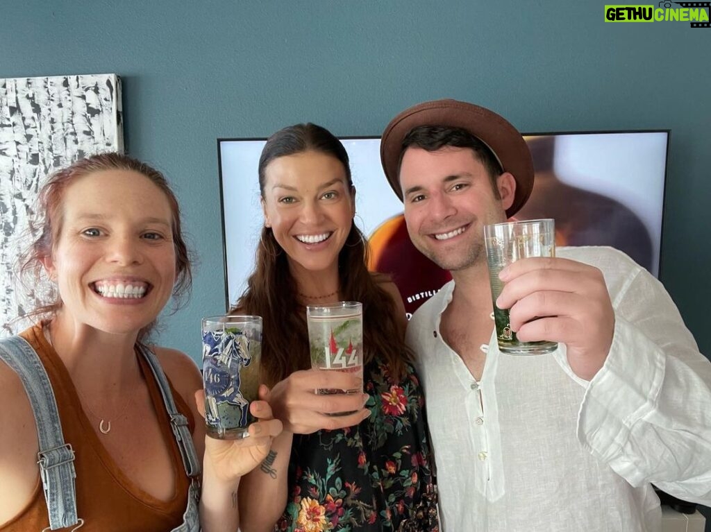 Adrianne Palicki Instagram - This past weekend watching the #KyDerby with some seriously great friends and still celebrating the endless birthday ❤️😂🐎 Austin, Texas