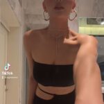 Agnez Mo Instagram - My attempt to learn this in 5 minutes before driving to my Valentine ‘s day dinner 🥹 (….and my failed 2nd attempt cuz my bf is in the car already waiting 😁) But here you go. #AGNEZMO #AGNEZMOonTikTok