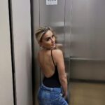Agnez Mo Instagram - 🚬 in elevator. #AGNEZMO Los Angeles, California