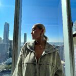 Agnez Mo Instagram - Ok. Finally got the energy (and the time) to post these. 😅 honestly ive been so confused which ones to post. These past 2 weeks have been mentally and physically draining.. 🥹🥲 Been on at least 5 flights these past 10 days and still jetlaggin af. But… worth it nonetheless. 🥳 #AGNEZMO #VOGUE New York, New York