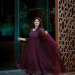 Aima Rosmy Sebastian Instagram - Elegance in every stitch: Presenting ‘Cranberry,’ a rich burgundy Salwar by Tazzels3. Unleash the beauty of deep hues. Attire @tazzels3 Click @midhun.mohan_ 📸 Dubai, United Arab Emirates