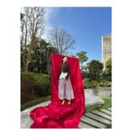 Akari Takaishi Instagram - わたしの幸せな結婚の完成披露舞台挨拶前の取材オフショット。 金田さん、yumiさん、いつもありがとうございます。 stylist.. @kanedakenshi h&m.. @yumi_hairmake