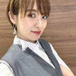 Akina Minami Instagram - プチブランチ衣装✨ 写真1・2枚目 トップス @rosebud_official_ パンツ @maisonspecial_women ピアス @lynow25 パンプス @dianashoespress 写真3・4枚目 セットアップ @amerivintage ピアス @miina.gems ブーツ @dianashoespress 写真5・6枚目 シャツ、ワンピース @anogh_official ピアス @lynow25 靴 @randa_pic 写真7・8枚目 トップス、スカート @cocodeal_official ピアス @viola_bijou リング @plafu77 ブーツ @randa_pic
