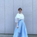 Akina Minami Instagram - 最近の衣装✨ 写真1・2枚目 ジャケット、パンツ @teki_atelier ピアス @hemca_official サンダル @randa_pic 写真3・4枚目 ワンピース、パンツ @diagramofficial ピアス @annemariechagnon_jp サンダル @randa_pic 写真5・6枚目 ジャケット、デニム　 @milaowen_official ピアス @lisrique_pr サンダル @randa_pic 写真7・8枚目 セットアップ @nagisa_tokyo ピアス @___lumgo.se 写真9・10枚目 トップス、スカート @elendeek 靴 @dianashoespress ピアス　 @abiste_official