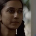 Akshaya hariharan Instagram - Kanmani Anbodu Kadhalan Streaming now on @unakkennapaaofficial #90skids #schoollove #schoollife
