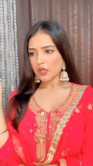 Akshita Mudgal Instagram - Got it?👻😛 

 #reelitfeelit #reelsinstagram #comedy