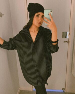 Akshita Mudgal Instagram - Oh, hey there.

Love this beanie on me💞
