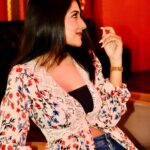 Akshita Mudgal Instagram - “Beauty is about being cozy in your own skin.”🍁
