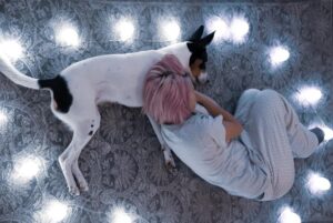 Alba Reig Instagram - ¿Quién cuida a quién? 
#manue #amorperruno