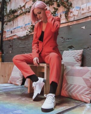 Alba Reig Instagram - California de la cabeza a los pies! Nuevas @PUMA #CALI 
#DreamOn #PUMAWomen #DoYou @elcorteingles 
@sanndrii