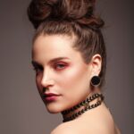 Alejandra Araya Instagram - Tu esencia es lo que importa. Maquillaje @manumakeupok Fotografia @elhorus Collar de mi querida @prismabazar
