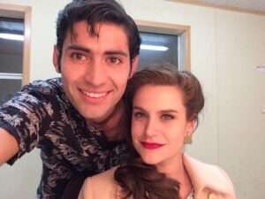 Alejandra Araya Instagram - Mi isabelita querida junto a Renzo 😈
Con esta foto quiero agradecer a @somoschileactores por la hermosa nominacion en los @premioscaleuche en la categoria "Mejor actriz de soporte". Feliz de este proceso de aprendizaje. Gracias vida, gracias carrera amada. 
Y ustedes tambien pueden participar. Pueden escoger a su actor/actriz en la categoria "premio del publico". Ingresa a www.premioscaleuche.cl