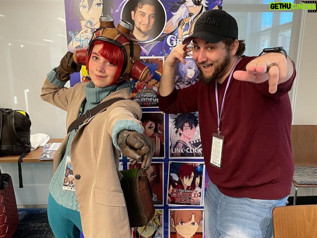 Alejandro Saab Instagram - Thank you @ETSUConTN for having us! Super fun event! You guys were amazing and I’m glad I got yo be a part of it! Also A RAZ COSPLAYER IN 2023?! 🤩 Till the next one 💜 #etsucon #etsucon2023 #cyno #genshinimpact #voice #voiceactor