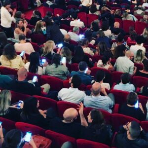 Alessandro Baricco Instagram - Uomo/tastiera/schermo: la postura del Game.  10 ottobre 2018, Teatro Argentina.