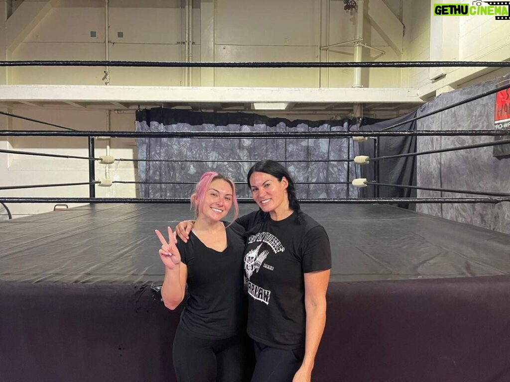 Alex Gracia Instagram - Rolling around with Traci Brooks and gearing her up for #IMPACT1000