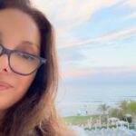 Alex Meneses Instagram - Being near “blue spaces” or areas near water switches the brain into a different mode that encourages creativity, resilience and imagination. These effects can be profoundly restorative. It also reduces stress. #ocean #beach #restoration #relax #happy2024 Florida