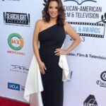 Alex Meneses Instagram - Working the carpet #fbf #actress #actresslife #redcarpet #workingit #hollywood #latino #latina #mexican #mexicana #mom #momlife #momboss #alexmeneses #instagood Hollywood, California