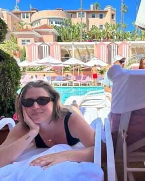 Alexandra Daddario Instagram - day at the pool 🏊 🏨 ❤️ 
@dior cabana at @bevhillshotel @diorbeauty
